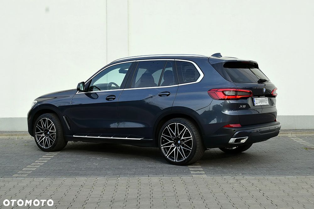 BMW X5 xDrive30d - 26