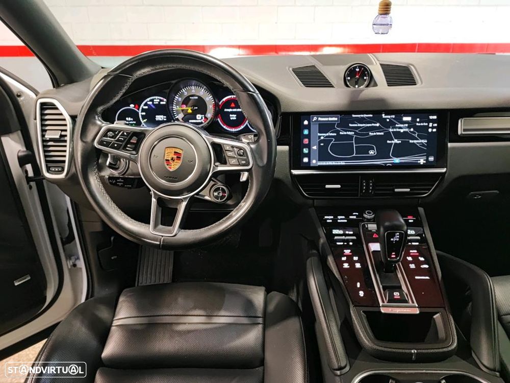 Porsche Cayenne Coupé E-Hybrid Platinum Edition - 7