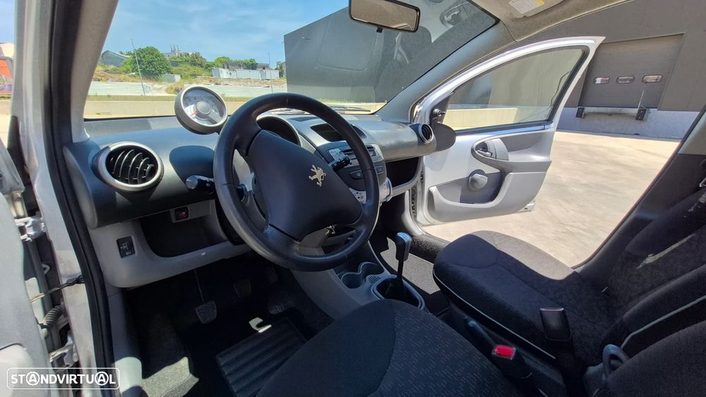 Peugeot 107 1.0 Black&Silver - 25