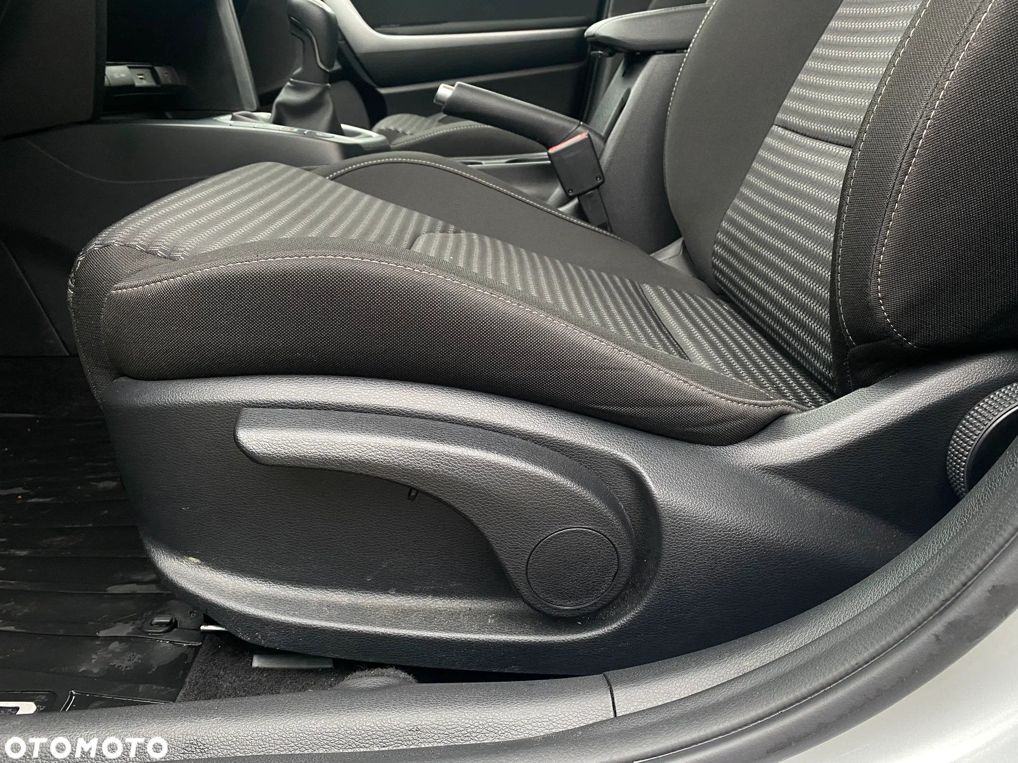 Kia Ceed 1.5 T-GDI M - 13