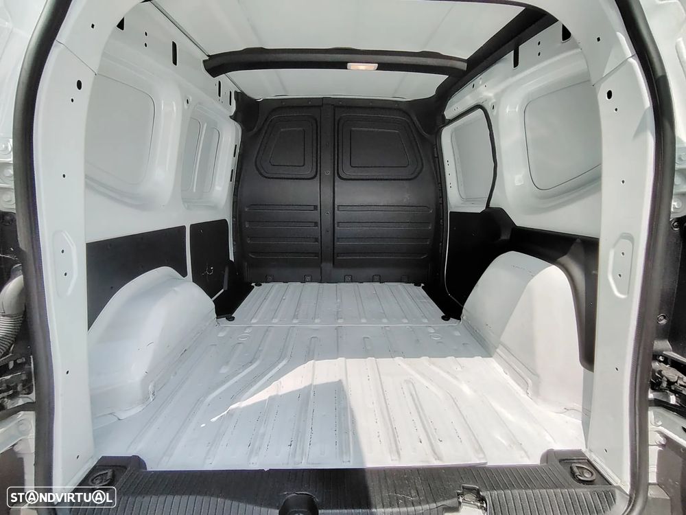 Renault Kangoo 1.5 dCi Blue L1 - 17