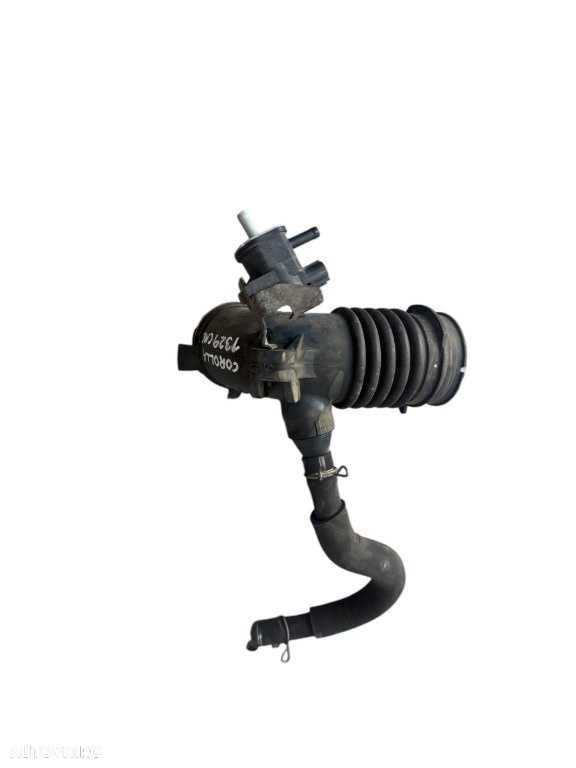 Dezmembrari TOYOTA COROLLA 1329  Furtun admisie cmc cod  17880-0Y020 - 1