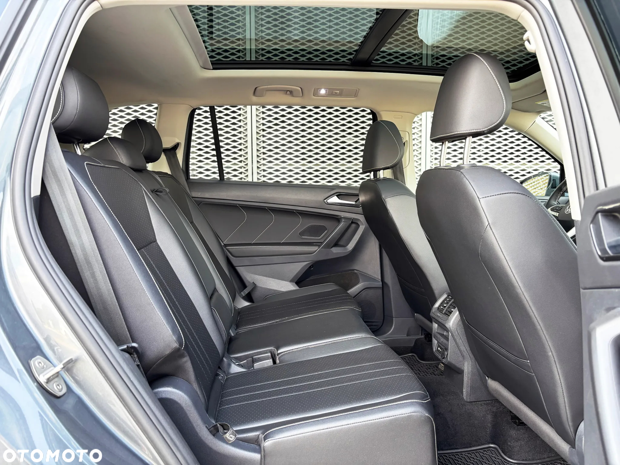 Volkswagen Tiguan Allspace 2.0 TSI 4Mot R-Line DSG - 15
