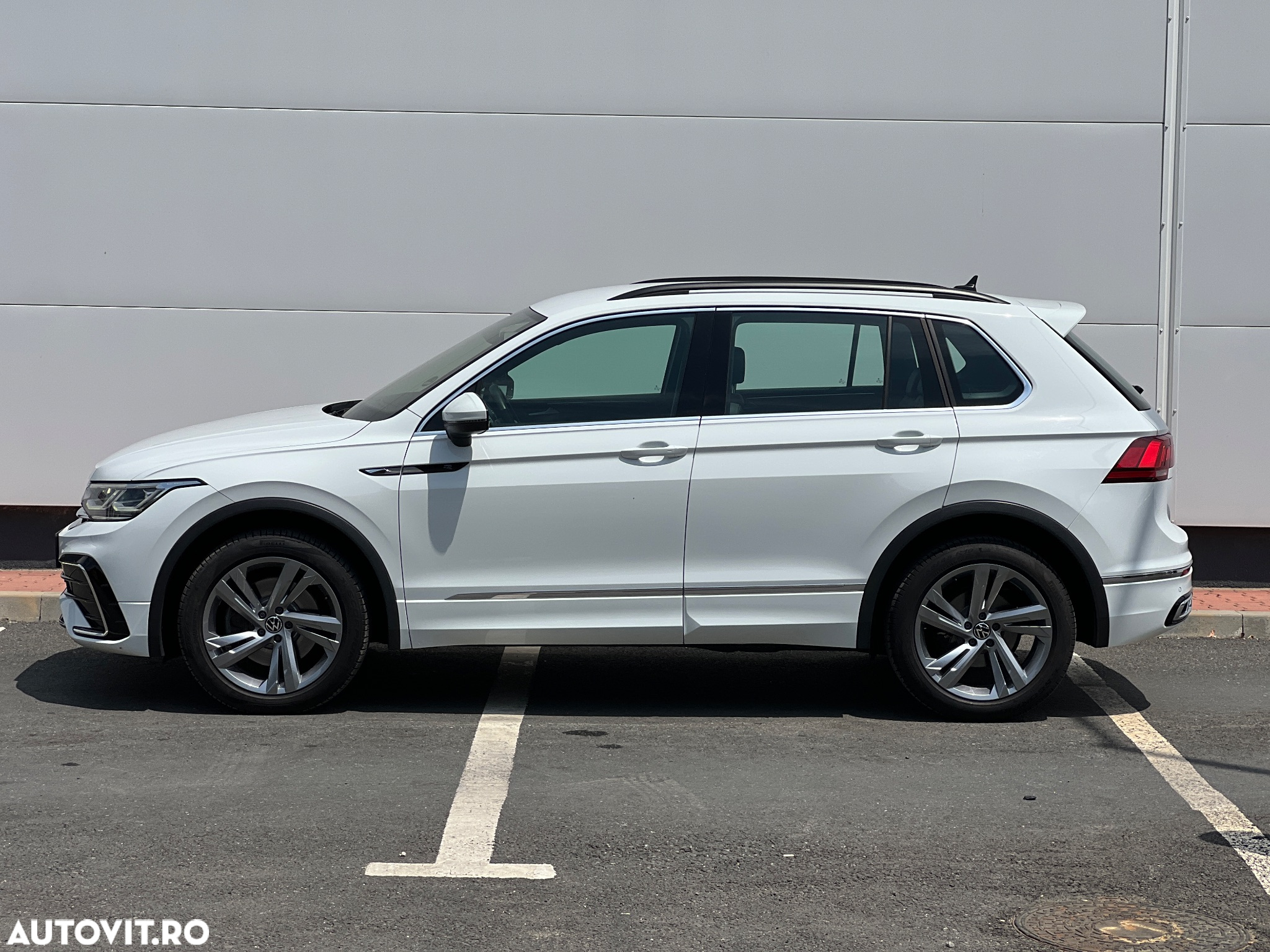 Volkswagen Tiguan Allspace 2.0 TDI SCR 4Motion DSG R-Line - 9