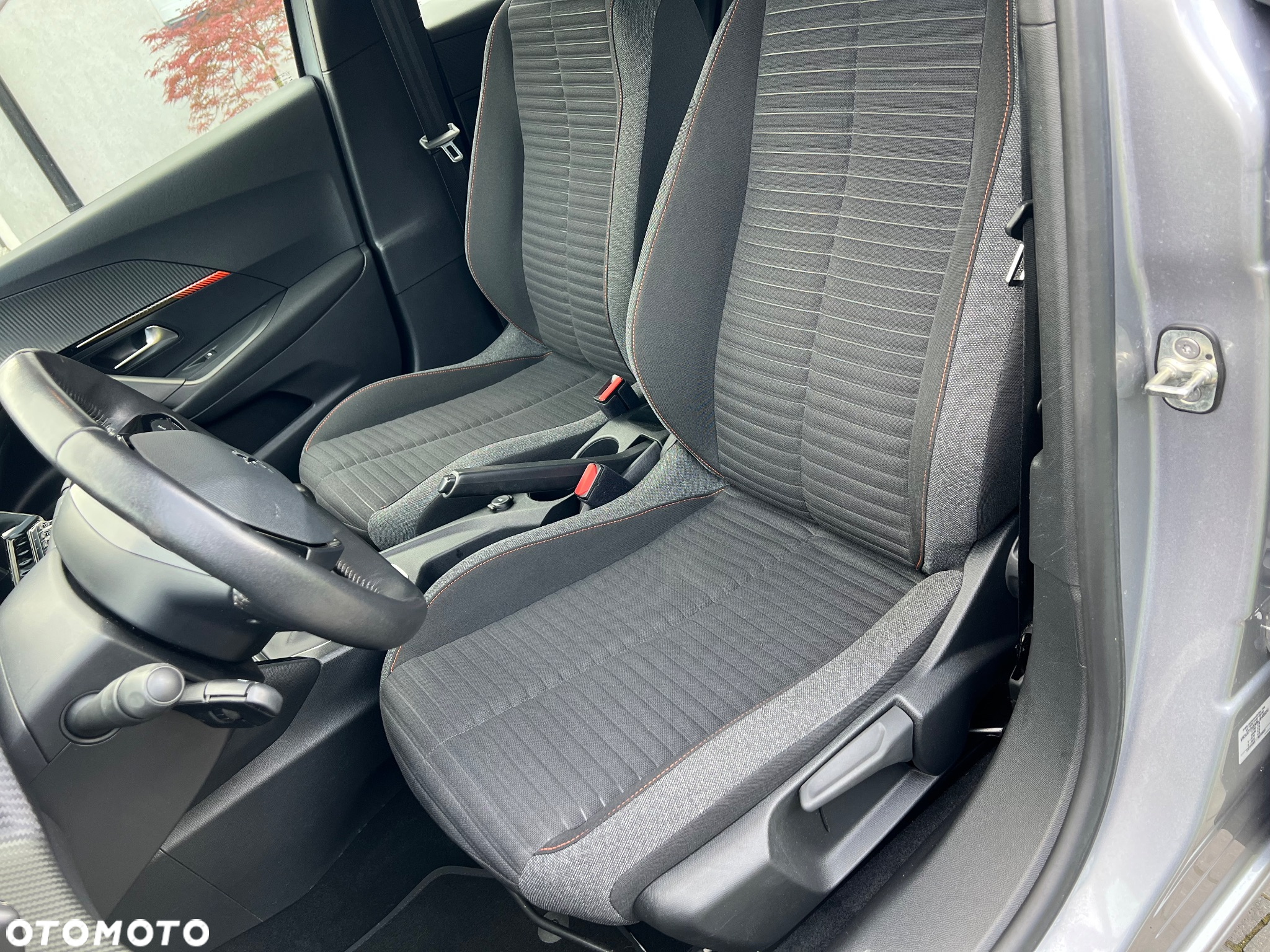 Peugeot 2008 1.5 BlueHDi Active Pack S&S - 12