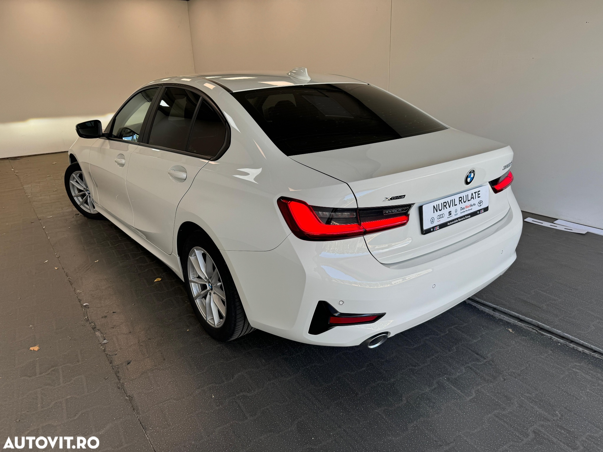 BMW Seria 3 320d xDrive AT - 20