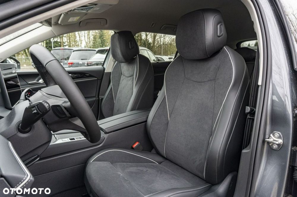 Volkswagen Passat - 18