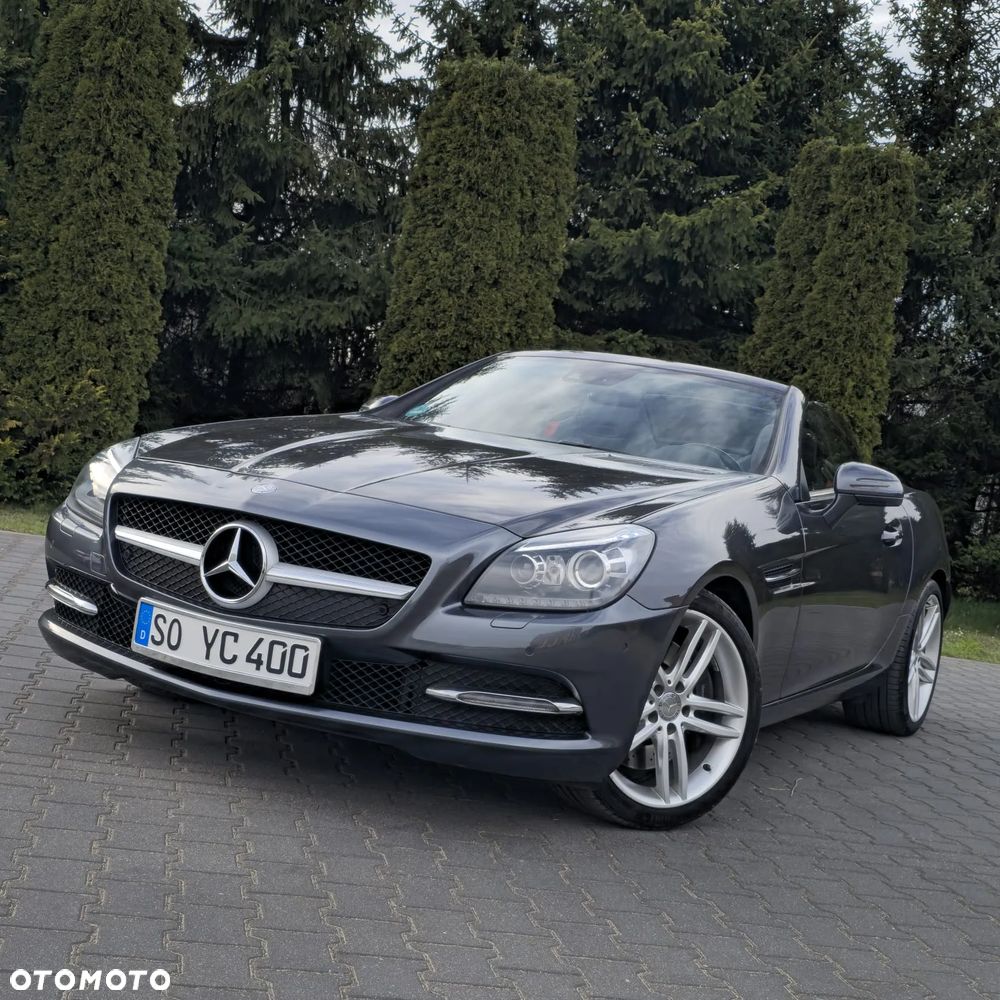Mercedes-Benz SLK 200 (BlueEFFICIENCY) 7G-TRONIC - 2