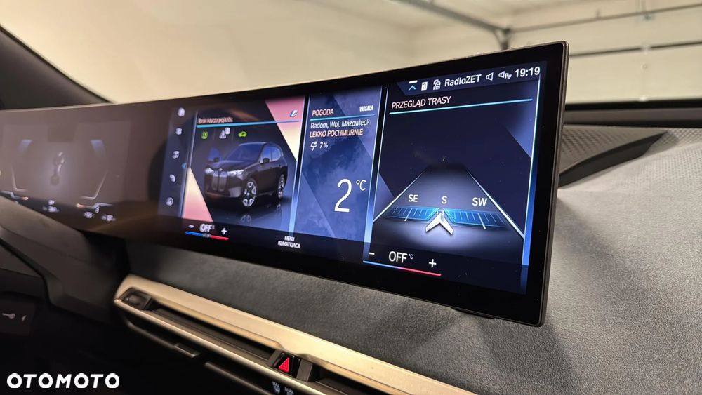 BMW iX xDrive40 76.6kWh - 25
