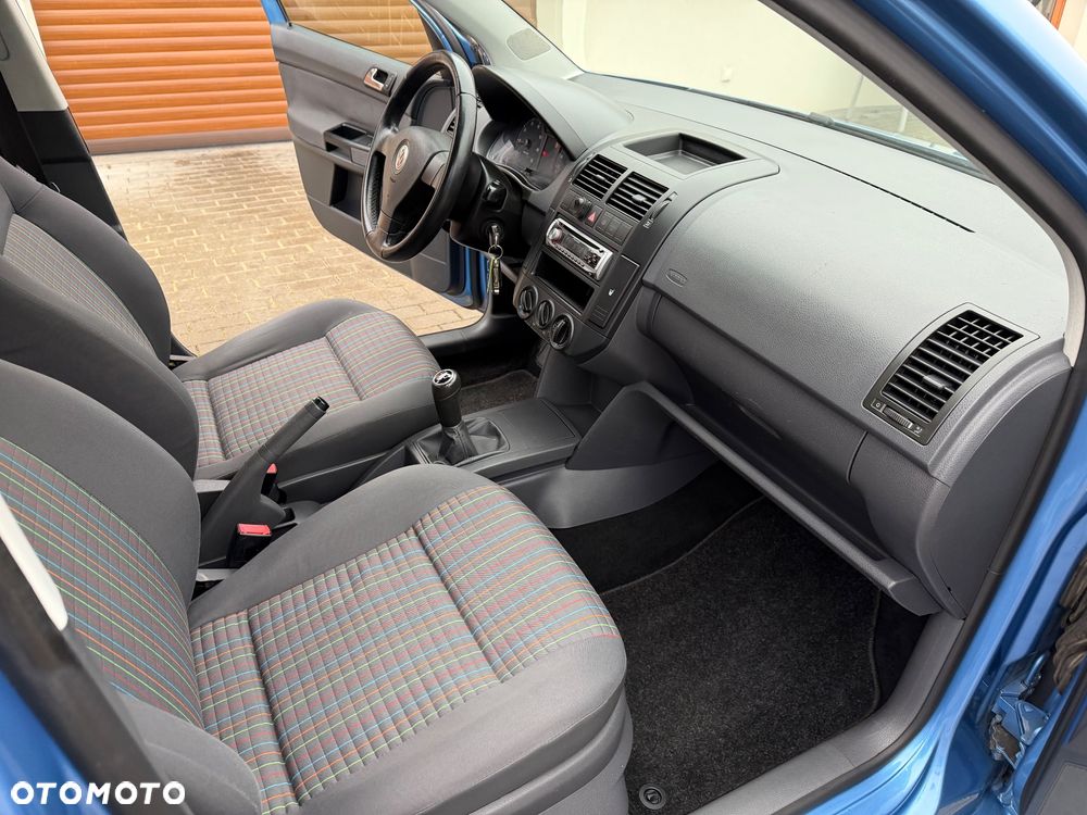 Volkswagen Polo 1.2 Comfortline - 19