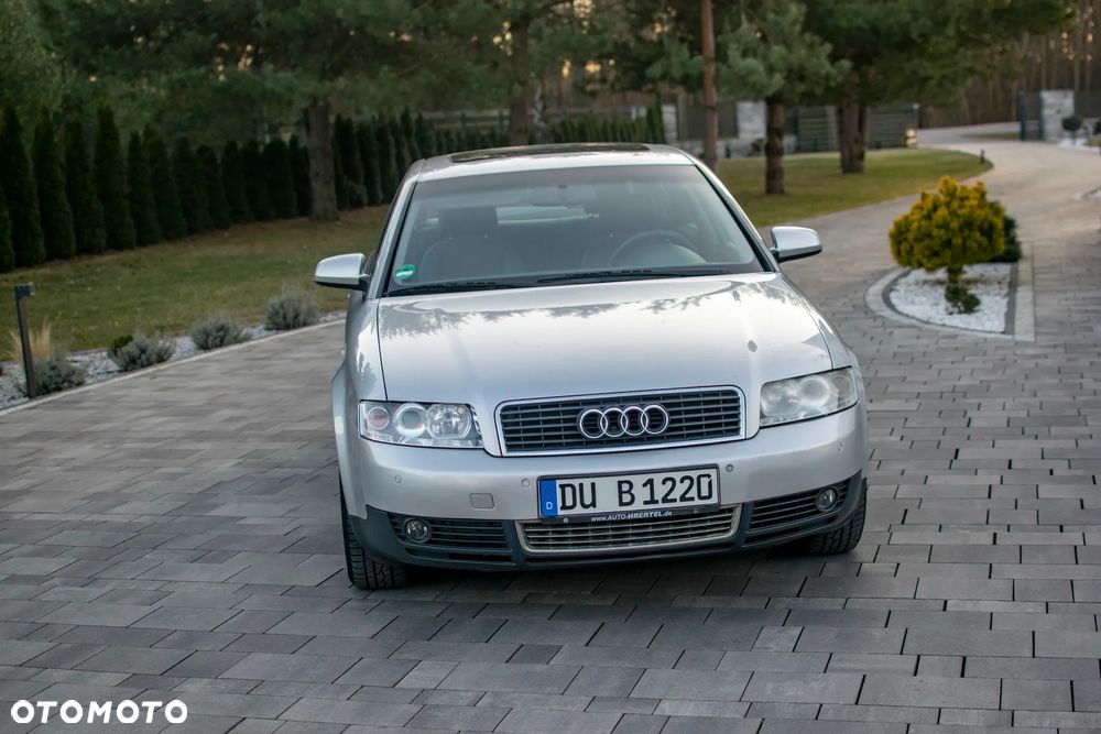 Audi A4 Avant - 11
