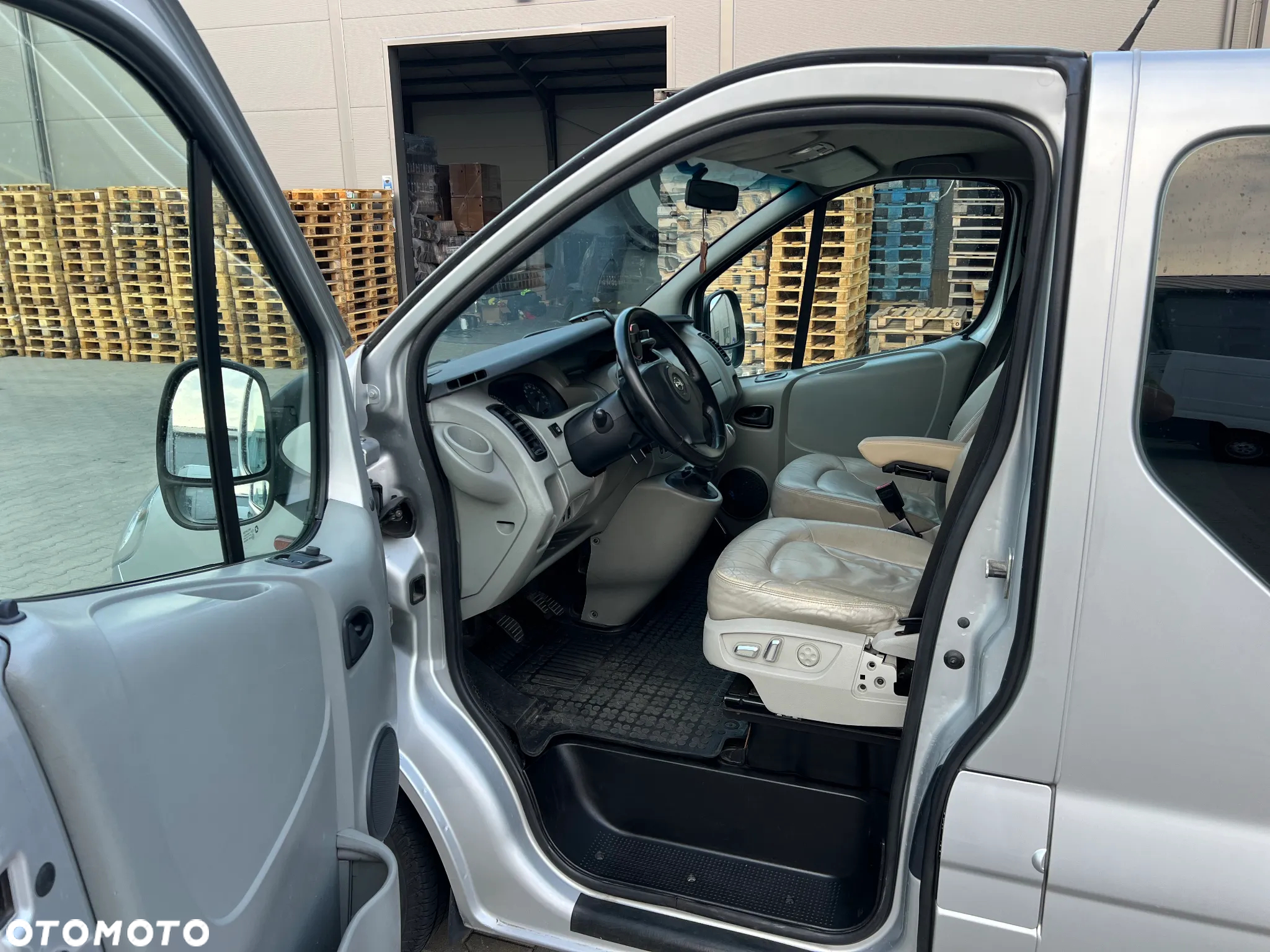 Opel Vivaro L2H1 - 13