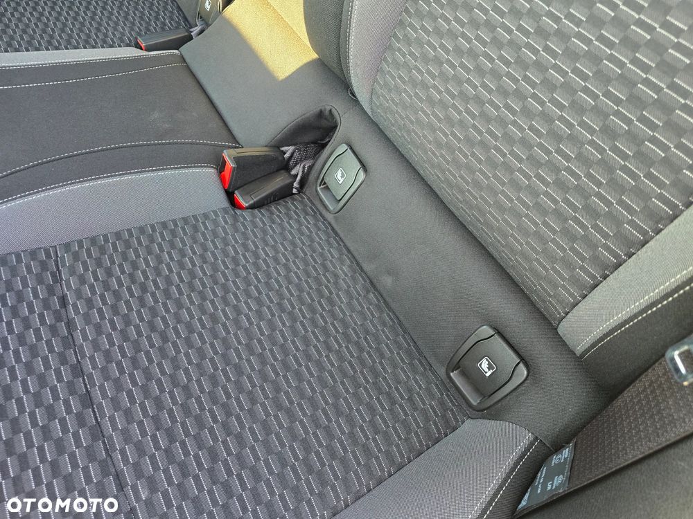 Opel Astra 1.5 CDTI Ultimate S&S - 36