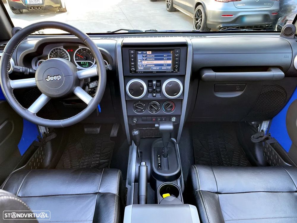 Jeep Wrangler 2.8 CRD ATX Sport - 9