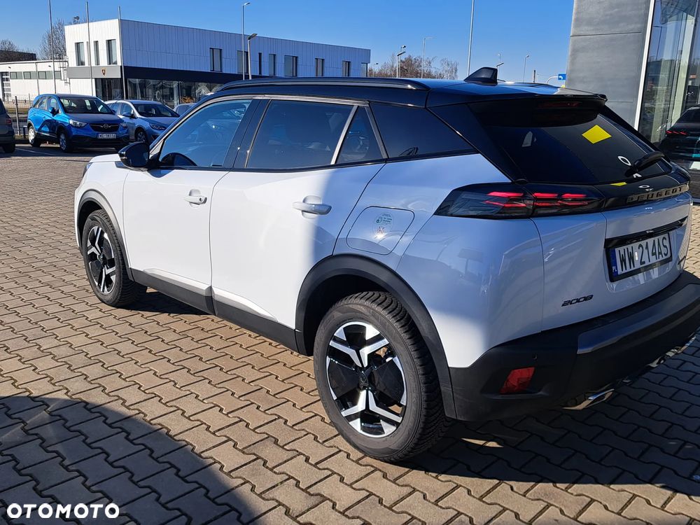 Peugeot 2008 - 4