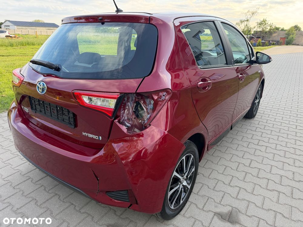 Toyota Yaris 1.5 VVT-i Team Deutschland - 4