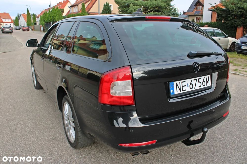 Skoda Octavia 2.0 TDI DPF DSG Laurin & Klement - 13