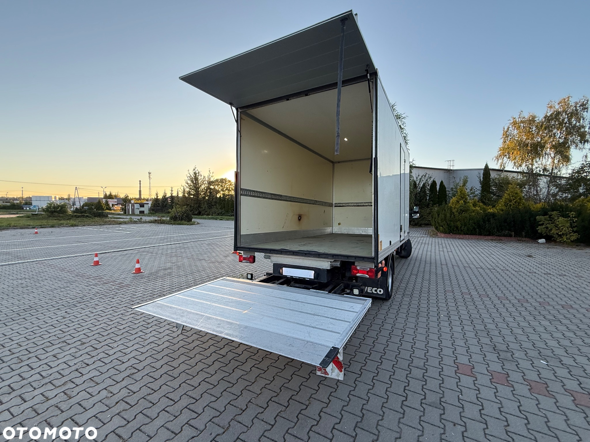 Iveco DAILY - 14