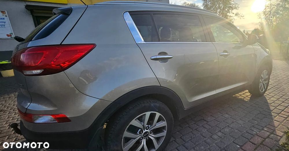 Kia Sportage 2.0 CRDI L AWD - 3