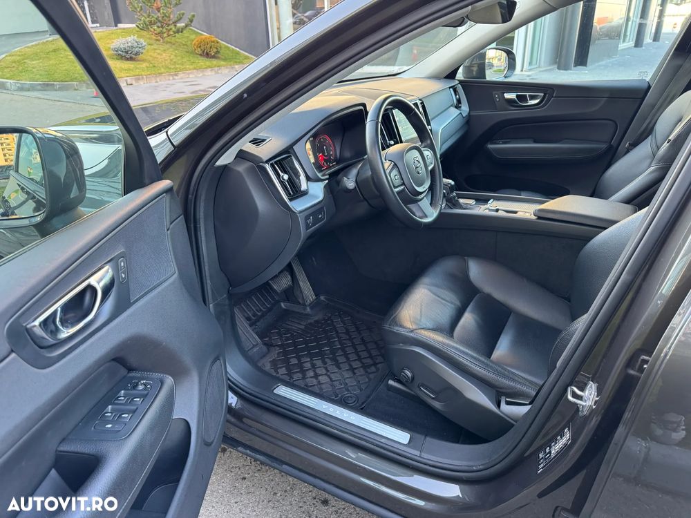 Volvo XC 60 D4 AWD Geartronic Momentum - 5