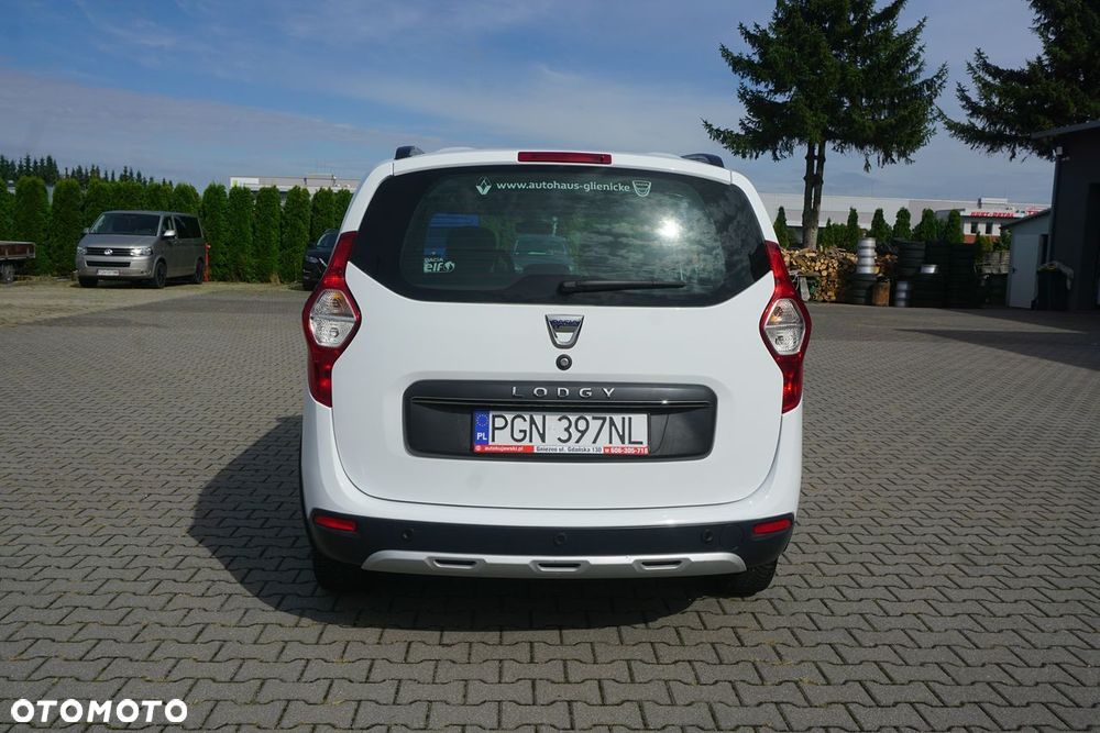 Dacia Lodgy 1.6 SCe Stepway S&S - 33