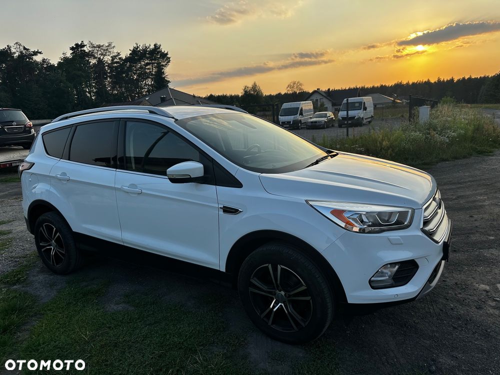 Ford Kuga 1.5 EcoBoost 2x4 Titanium - 7