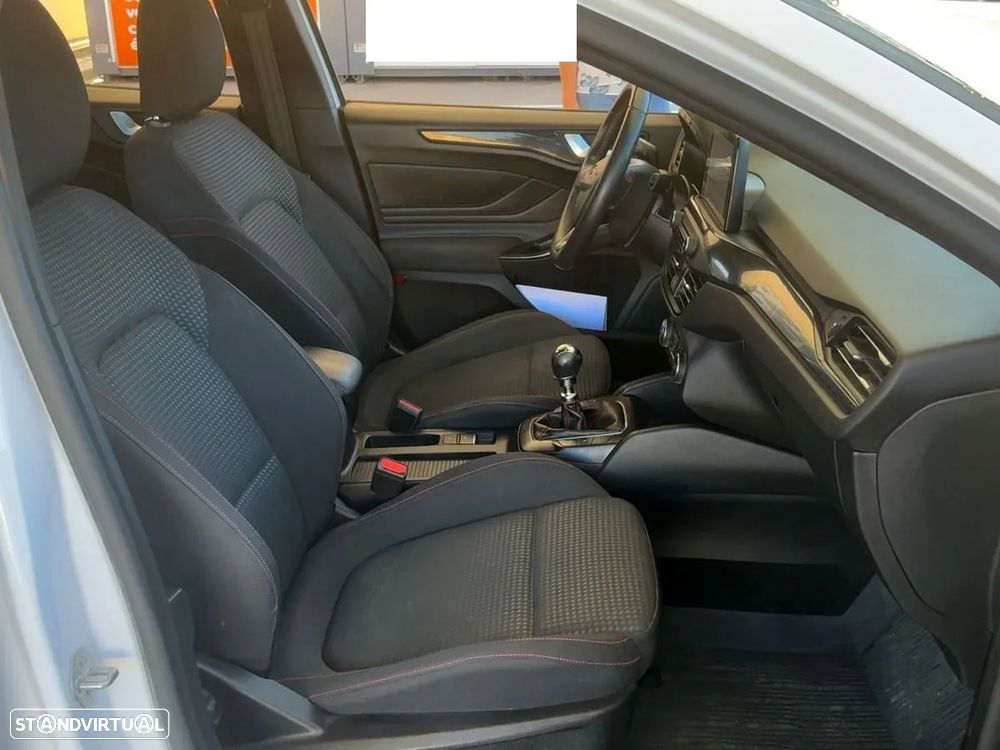 Ford Focus 1.0 EcoBoost MHEV ST-Line - 7