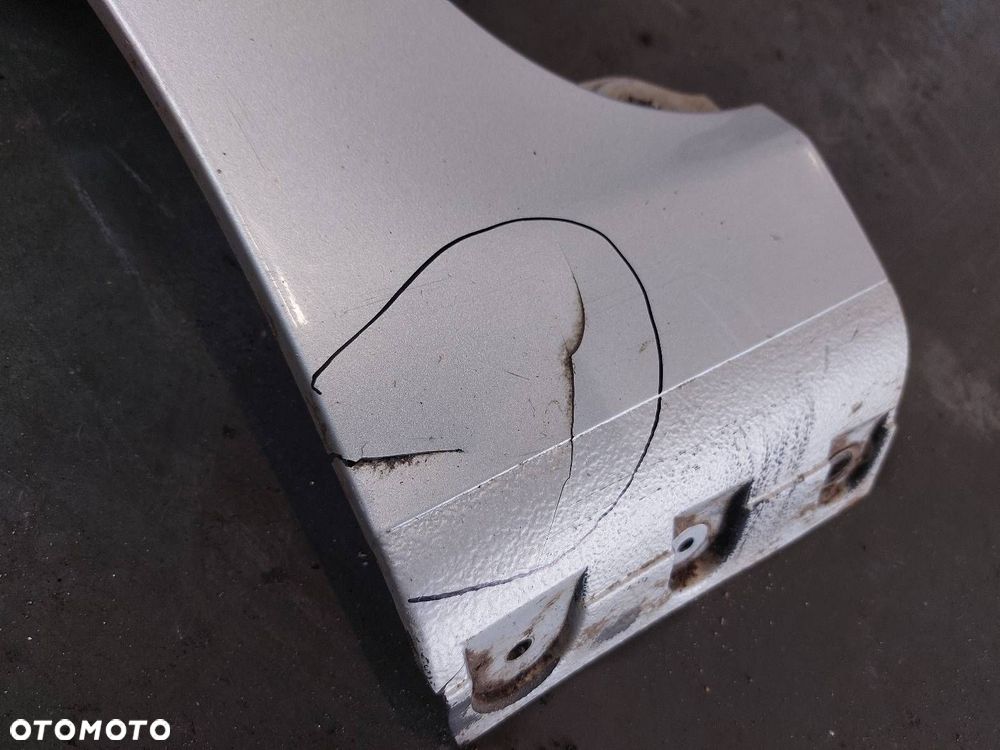 MASKA + BŁOTNIK LEWY PRZÓD PEUGEOT 307 I EZR - 11