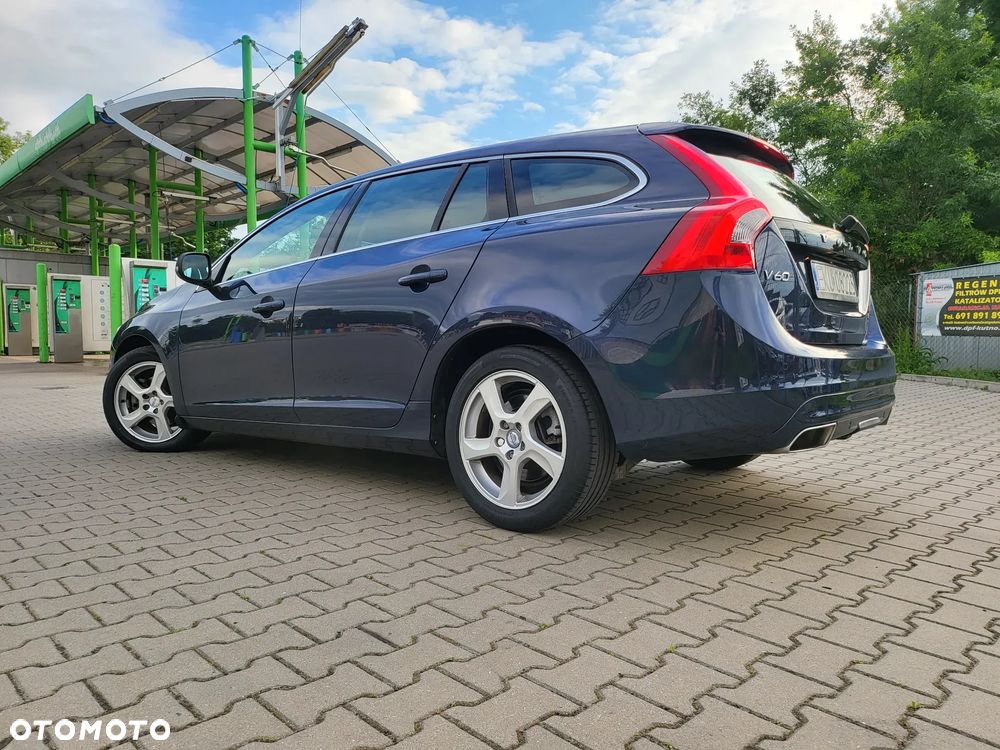 Volvo V60 - 13