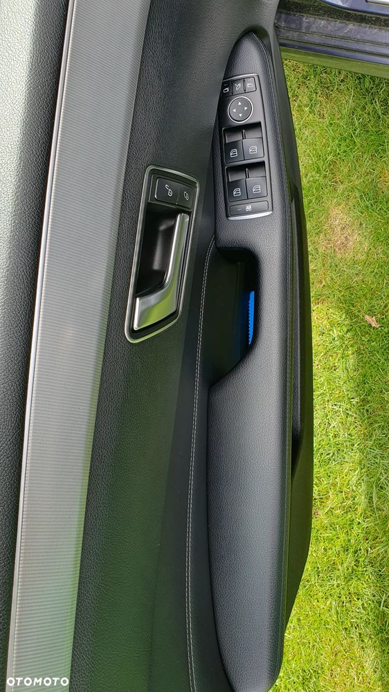 Mercedes-Benz Klasa E 220 BlueTEC 9G-TRONIC - 20