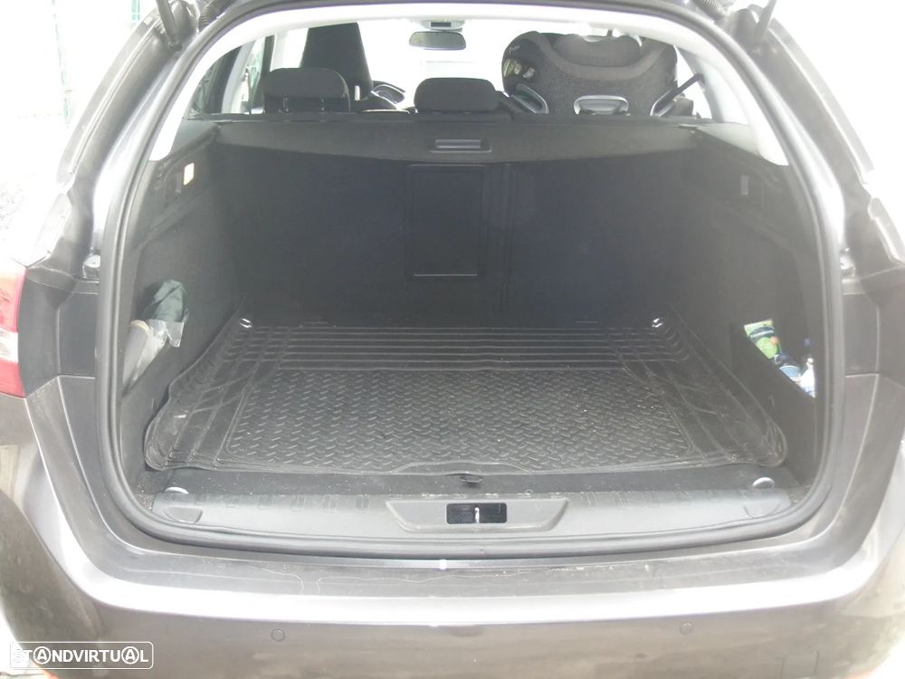 Peugeot 308 SW 1.2 PureTech Allure - 7