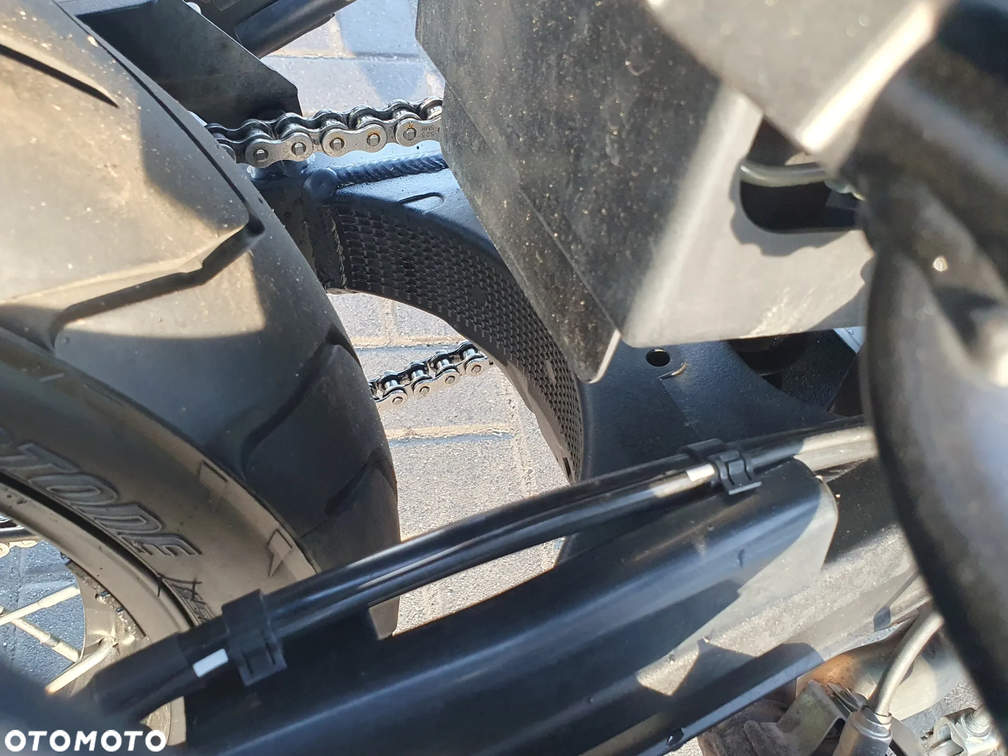 Suzuki V-STROM - 34