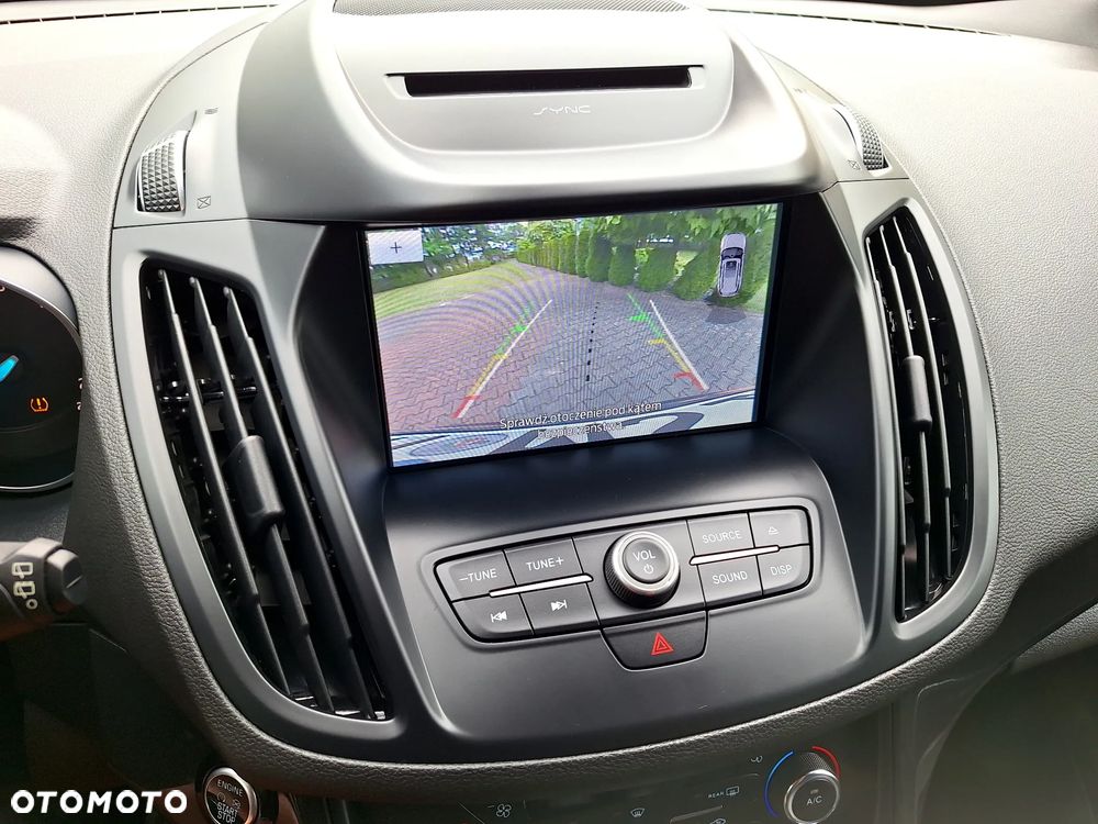 Ford Kuga 1.5 EcoBoost 2x4 ST-Line - 15
