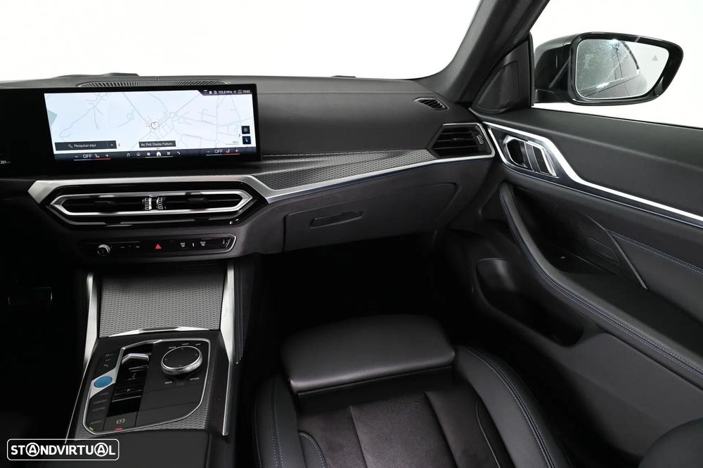 BMW i4 eDrive40 Pack Desportivo M - 22