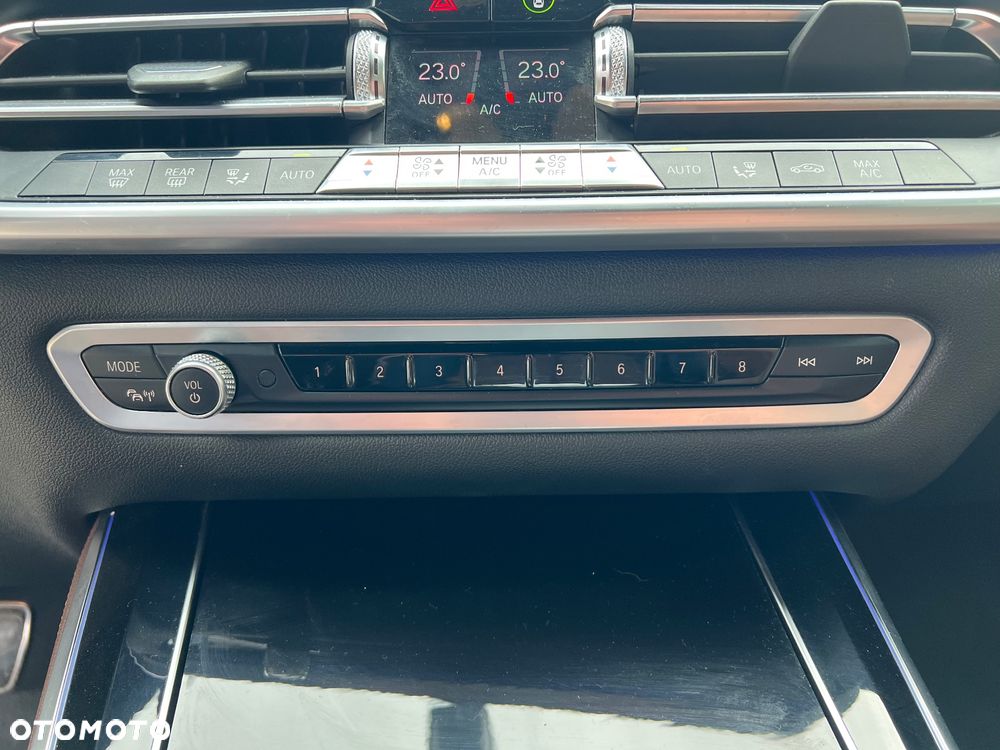 BMW X5 xDrive30d sport - 22
