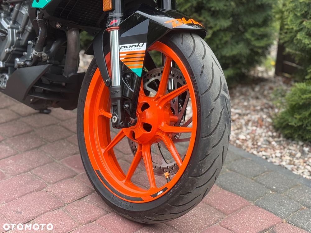 KTM Duke - 22