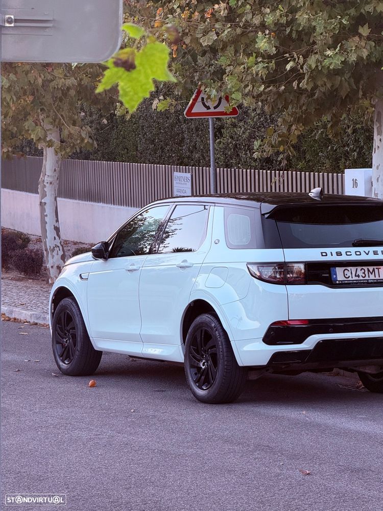Land Rover Discovery Sport P300e R-Dynamic SE - 20