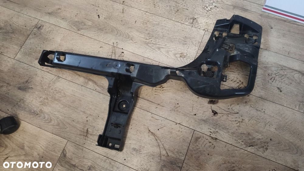 EU ŚLIZG PRAWY TYŁ BMW 2 F46 F46 LCI 7387278 - 1