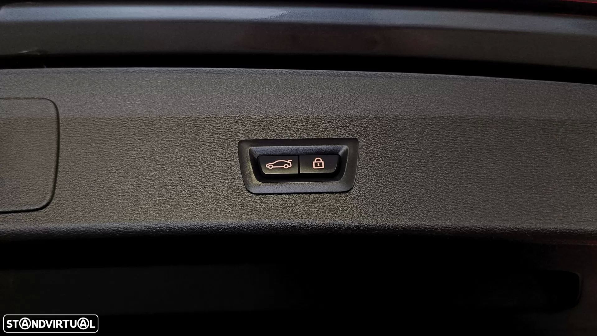 BMW X1 18 d sDrive Auto Pack M - 21