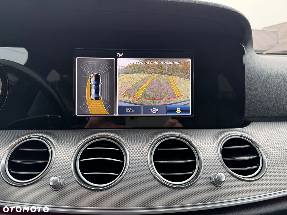 Mercedes-Benz Klasa E 220 d 9G-TRONIC - 15