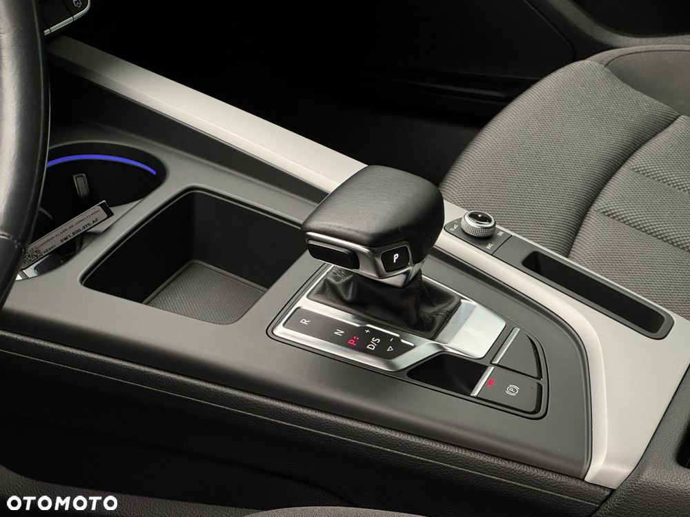 Audi A4 Avant 40 TDI mHEV Quattro S tronic - 11