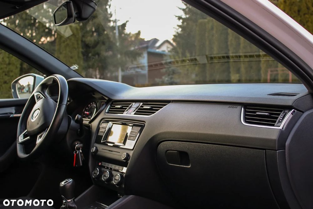 Skoda Octavia 2.0 TDI (Green tec) RS - 22