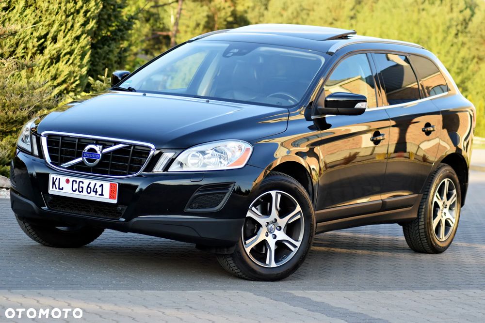 Volvo XC 60 3.2 AWD RDesign - 20