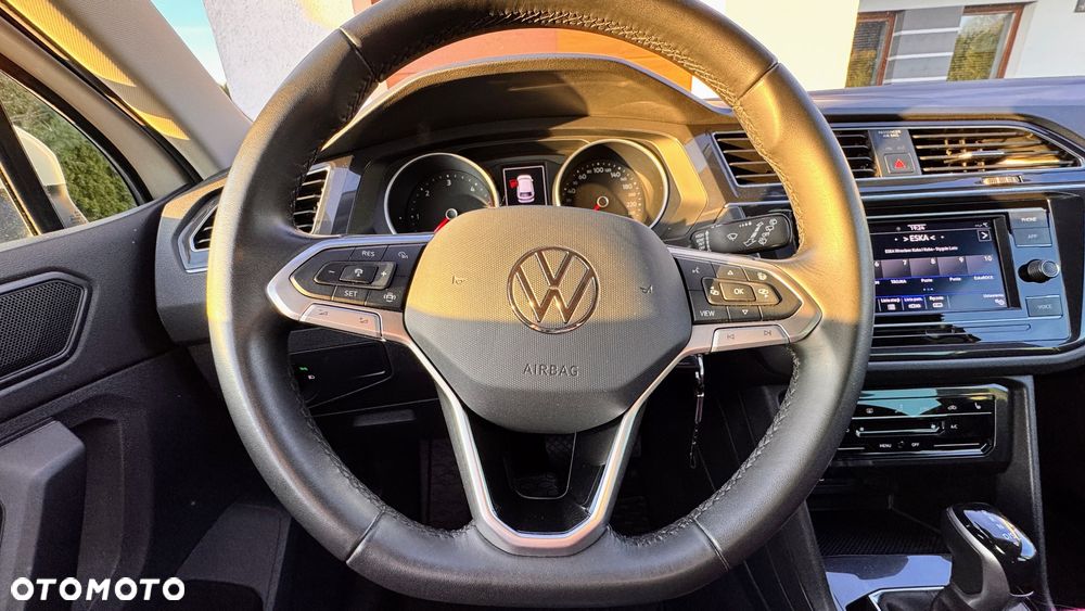 Volkswagen Tiguan 2.0 TDI SCR 4Mot Life DSG - 20
