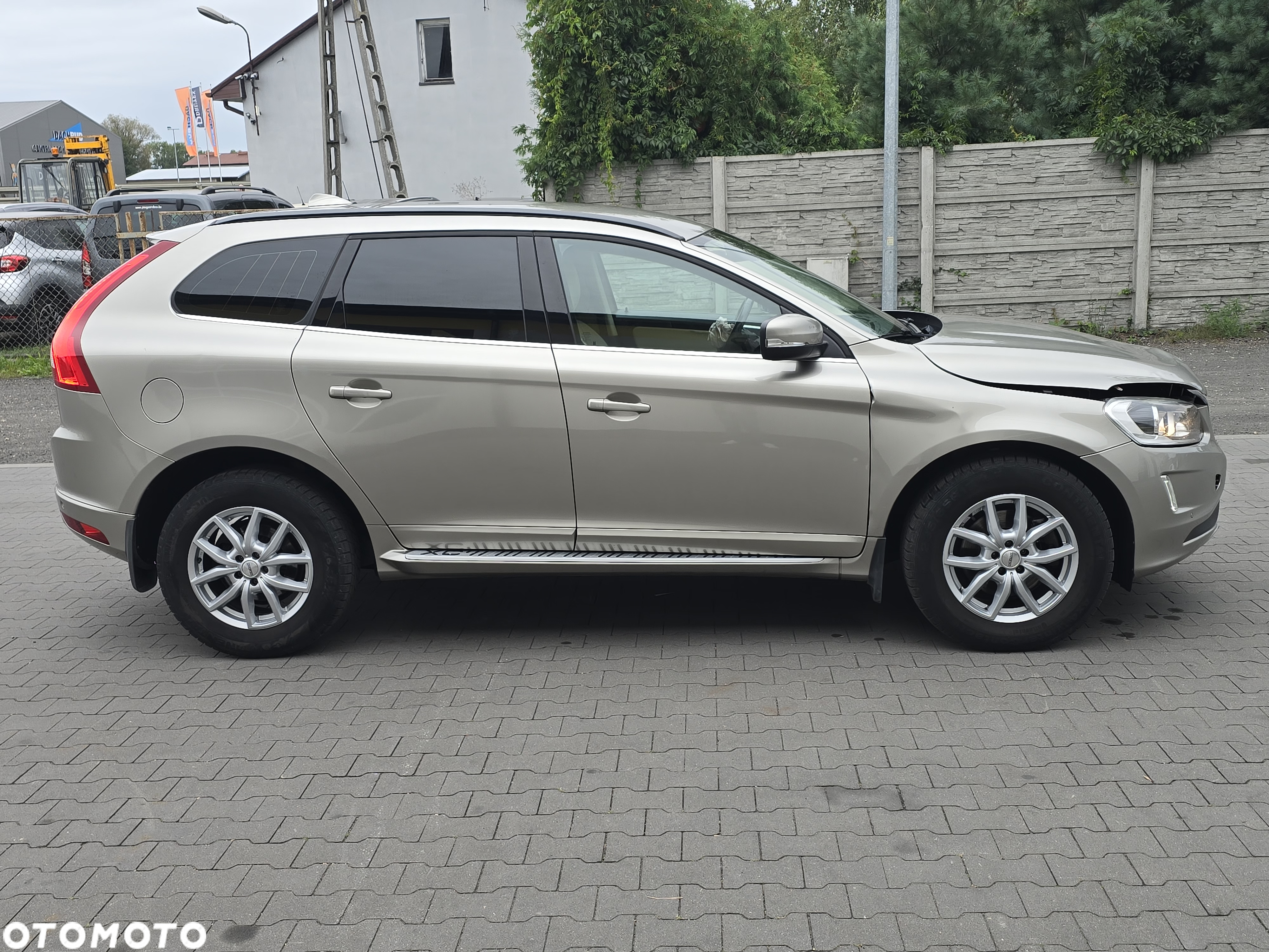 Volvo XC 60 D3 Geartronic Momentum - 6