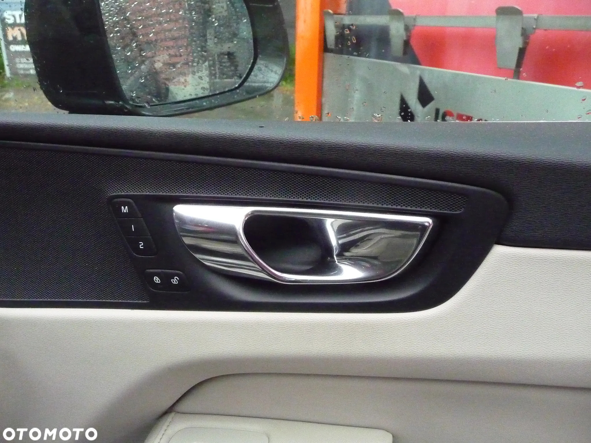 Volvo XC 60 D4 AWD Inscription - 13