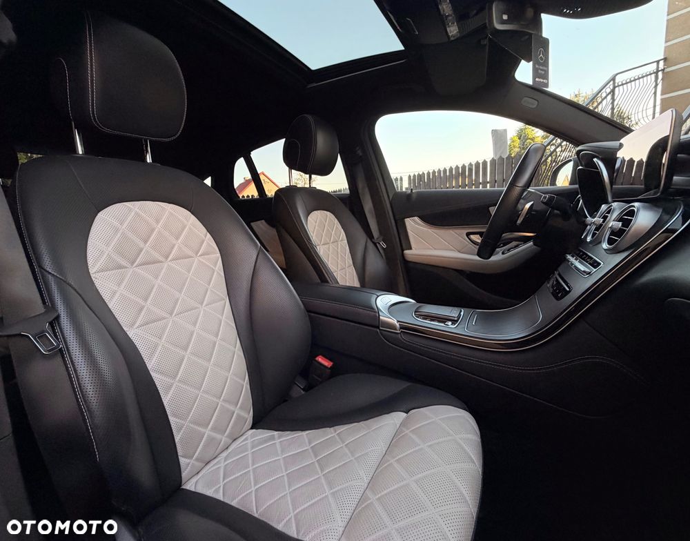 Mercedes-Benz GLC 300 d 4-Matic - 17