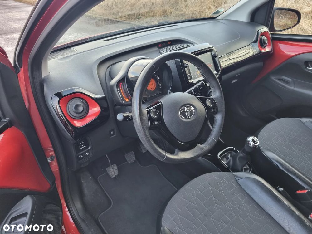 Toyota Aygo x-clusive Style Selection - 23