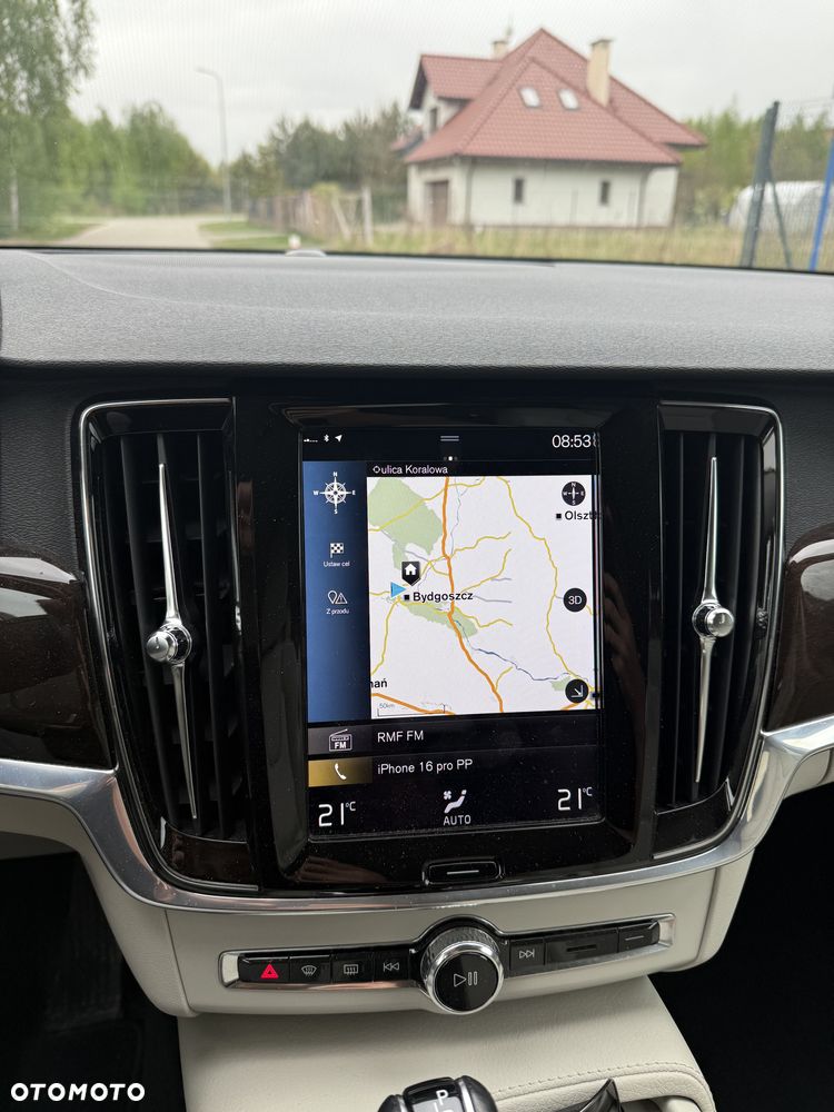 Volvo V90 D4 AWD Momentum Pro - 17