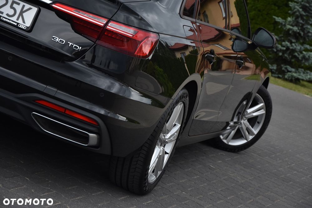 Audi A4 Limousine 30 TDI mHEV Advanced S tronic - 11
